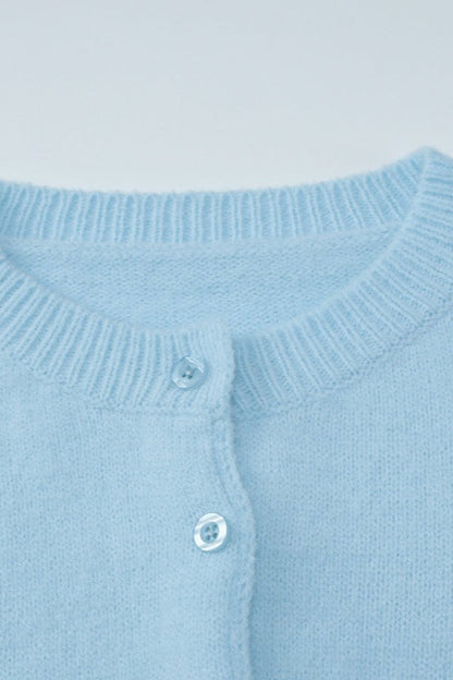 Elegantly Styled Cardigan for Everyday Wear