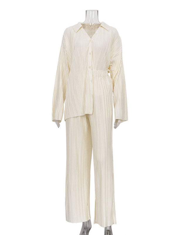 Beautifully Crafted Blouse in a Classic Style