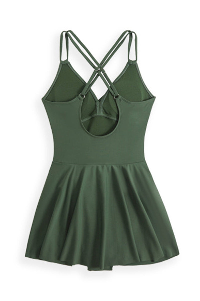Beautifully Finished Garment in a Timeless Design