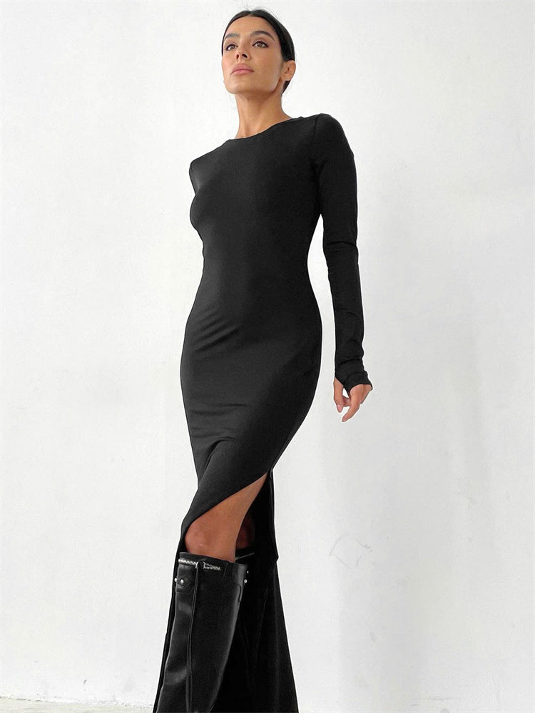 Beautifully Finished Dress in a Timeless Design