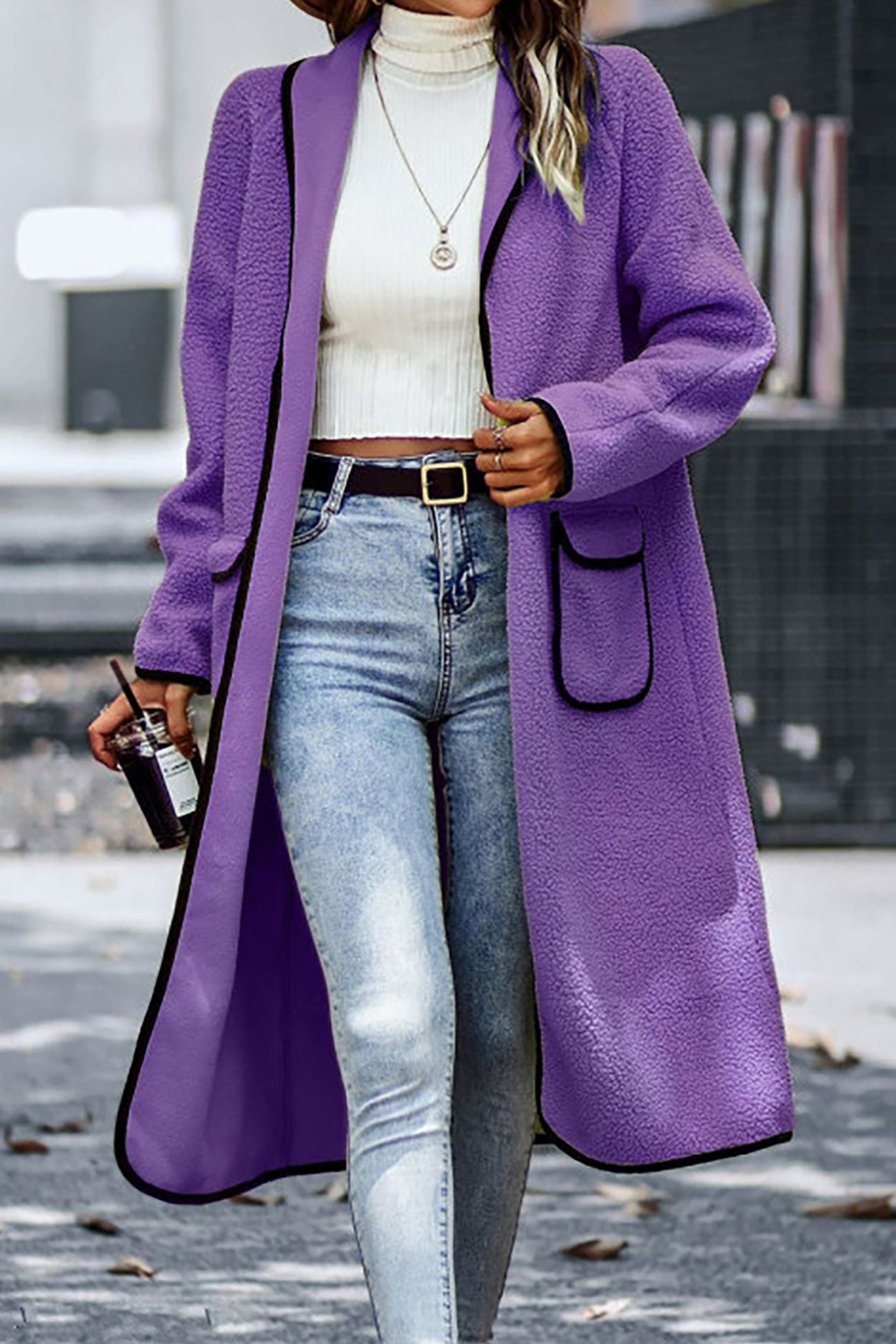 Gracefully Styled Cardigan for Any Occasion