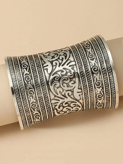 Beautifully Crafted Garment in a Classic Style