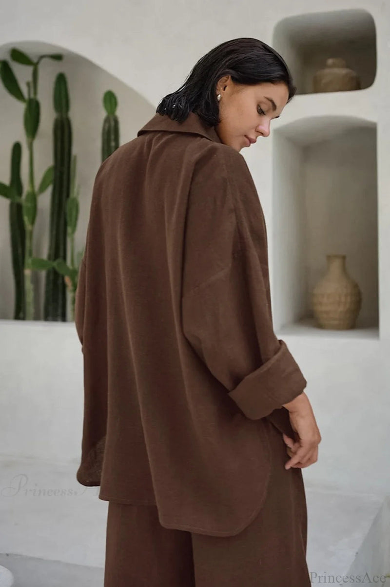 Sophisticated Garment with a Clean Classic Look