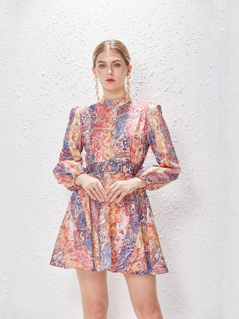 Classic Vintage & Enduringly Stylish Dress