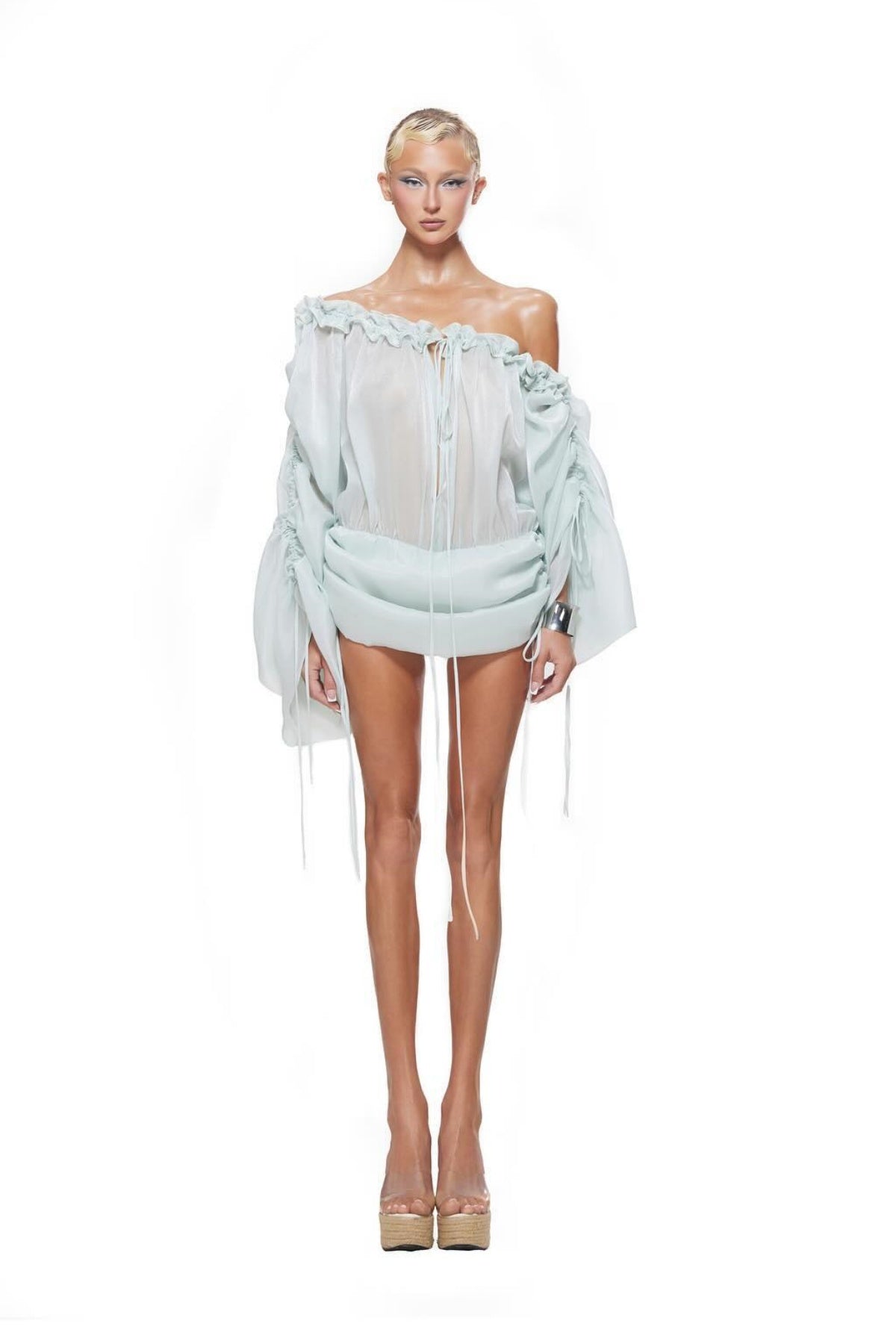 Beautifully Crafted Dress in a Classic Style