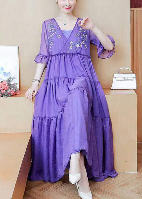 Beautifully Finished Dress in a Timeless Design