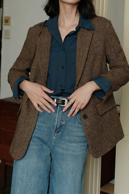 Beautifully Finished Garment in a Timeless Design
