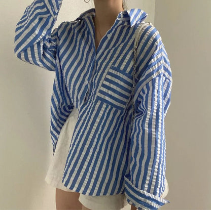 Classic Vintage & Enduringly Stylish Blouse