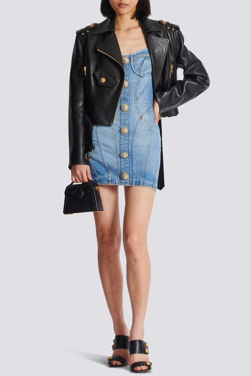Sophisticated Dress with a Clean Classic Look