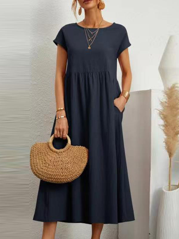 Beautifully Finished Dress in a Timeless Design