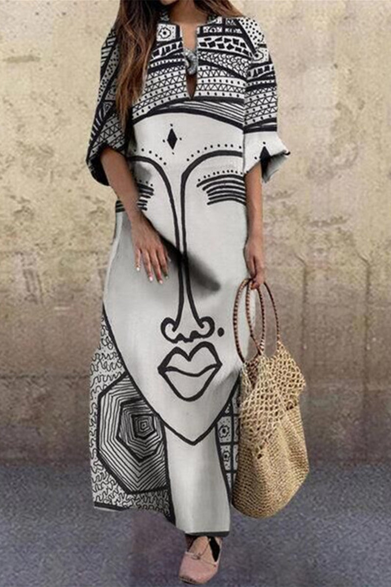 Gracefully Styled Dress for Any Occasion