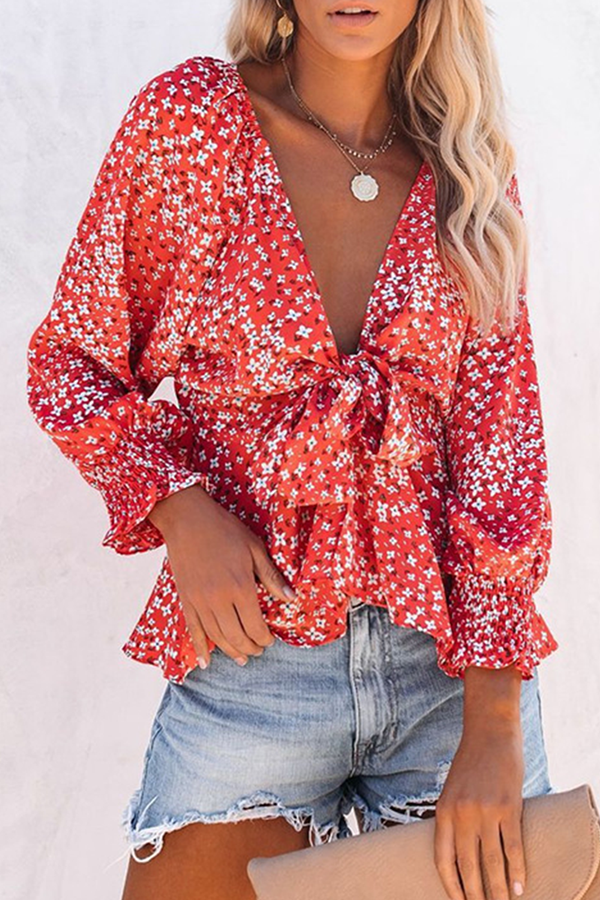 Classic Vintage & Enduringly Stylish Top