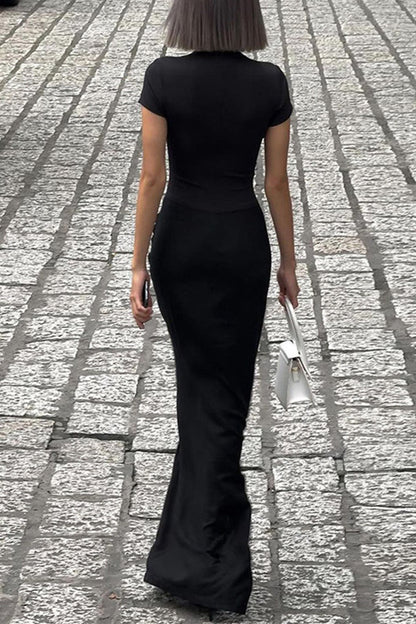 Sophisticated Dress with a Clean Classic Look