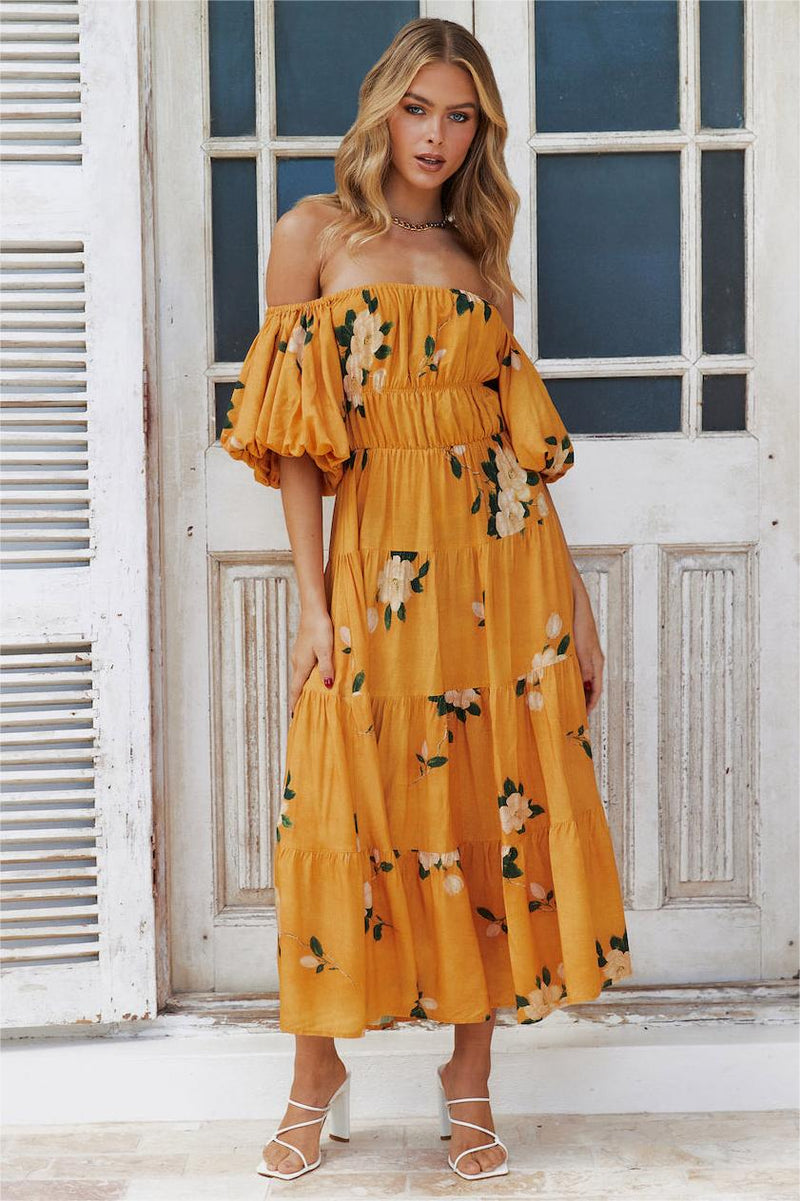 Gracefully Styled Dress for Any Occasion