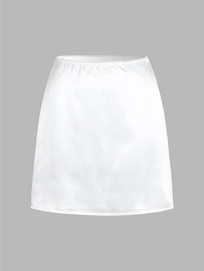 Effortlessly Elegant Garment with a Timeless Design