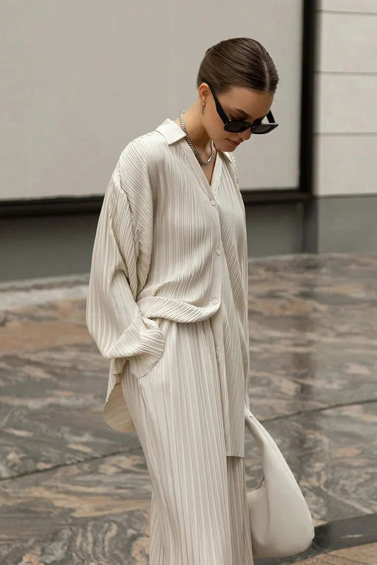 Gracefully Styled Pants for Any Occasion