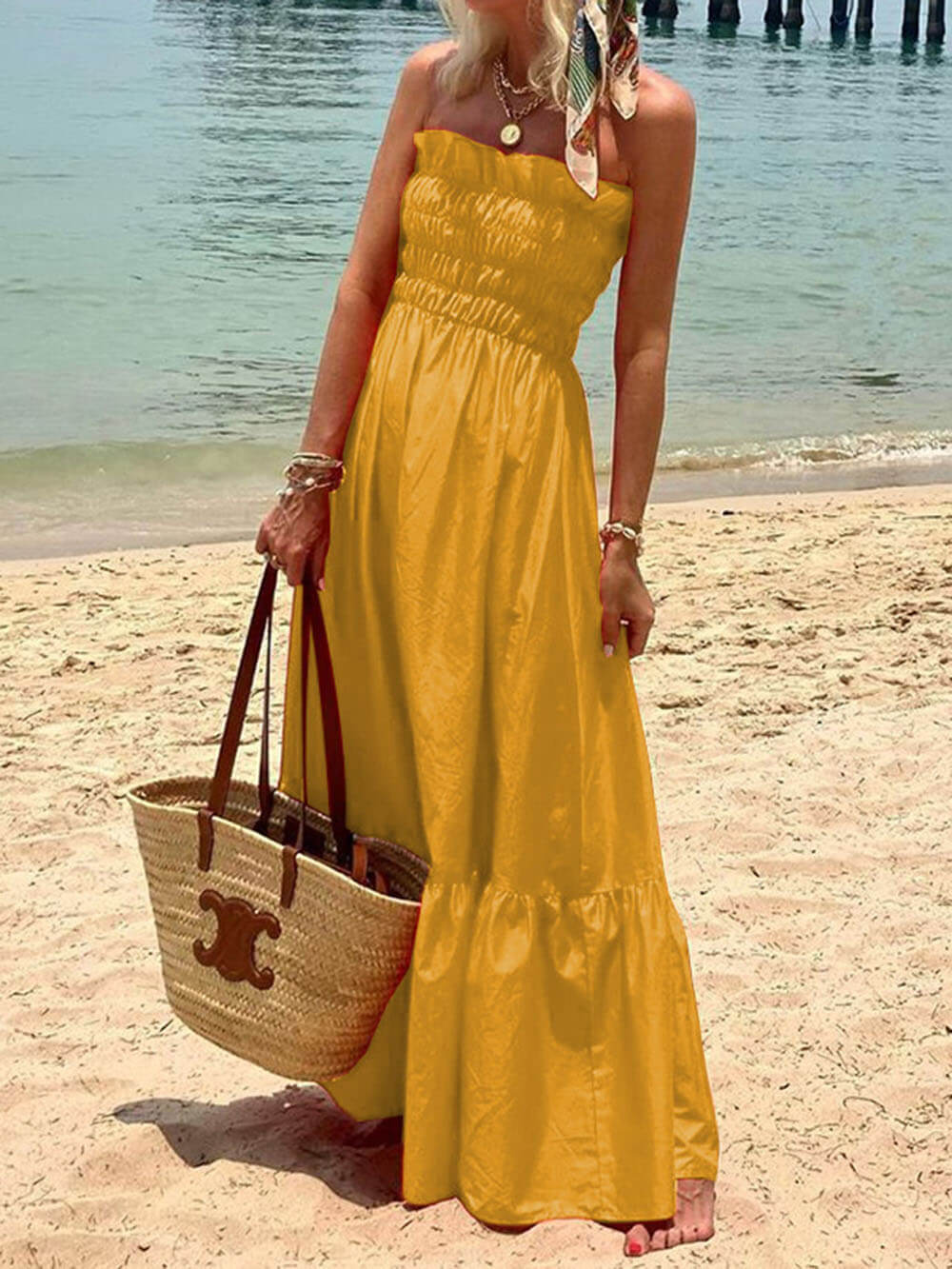 Classic Vintage Dress with a Flattering Fit
