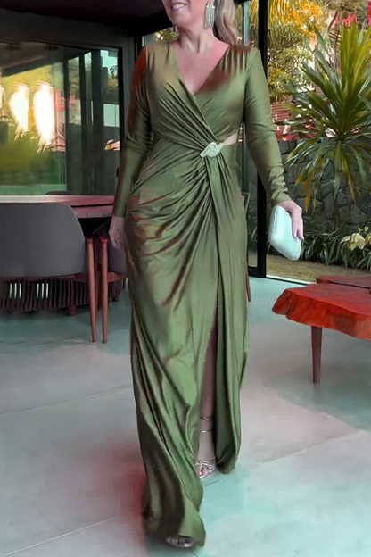 Polished Dress with an Effortless Classic Look