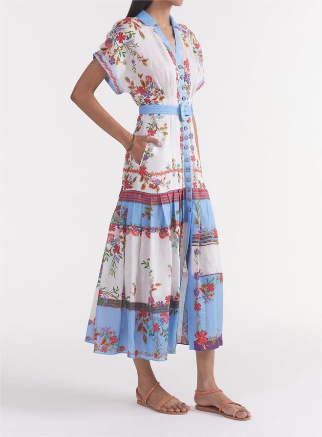 Sophisticated Dress with a Clean Classic Look