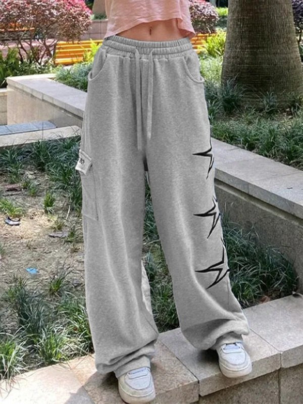 Elegantly Styled Pants for Everyday Wear