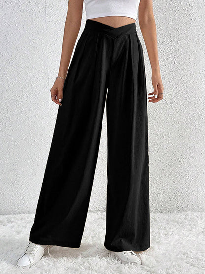 Polished Trousers with an Effortless Classic Look