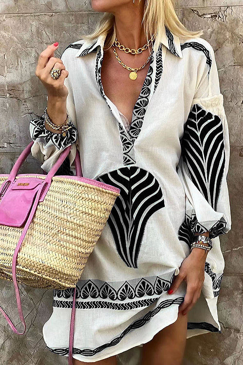 Sophisticated Dress with a Clean Classic Look