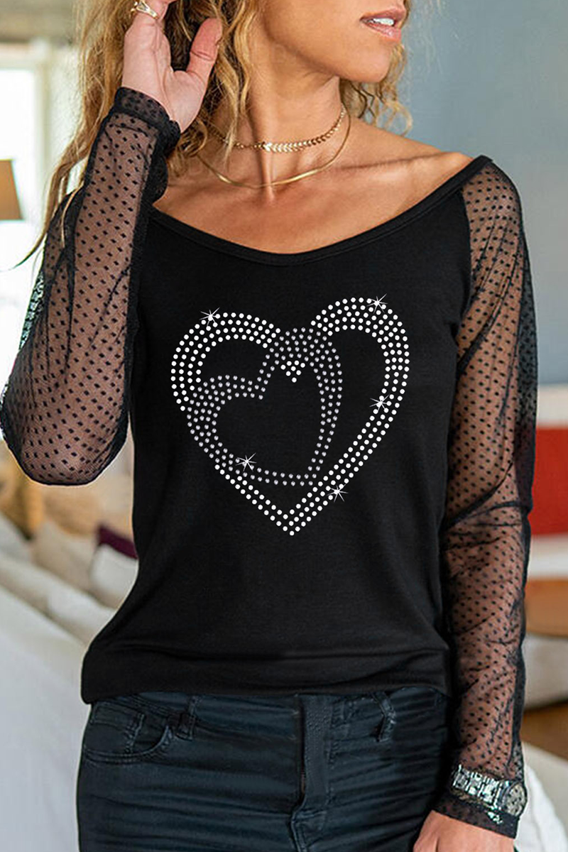 Effortlessly Elegant Top with a Timeless Design