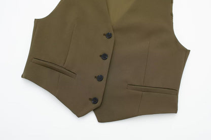 Effortlessly Elegant Trousers with a Timeless Design