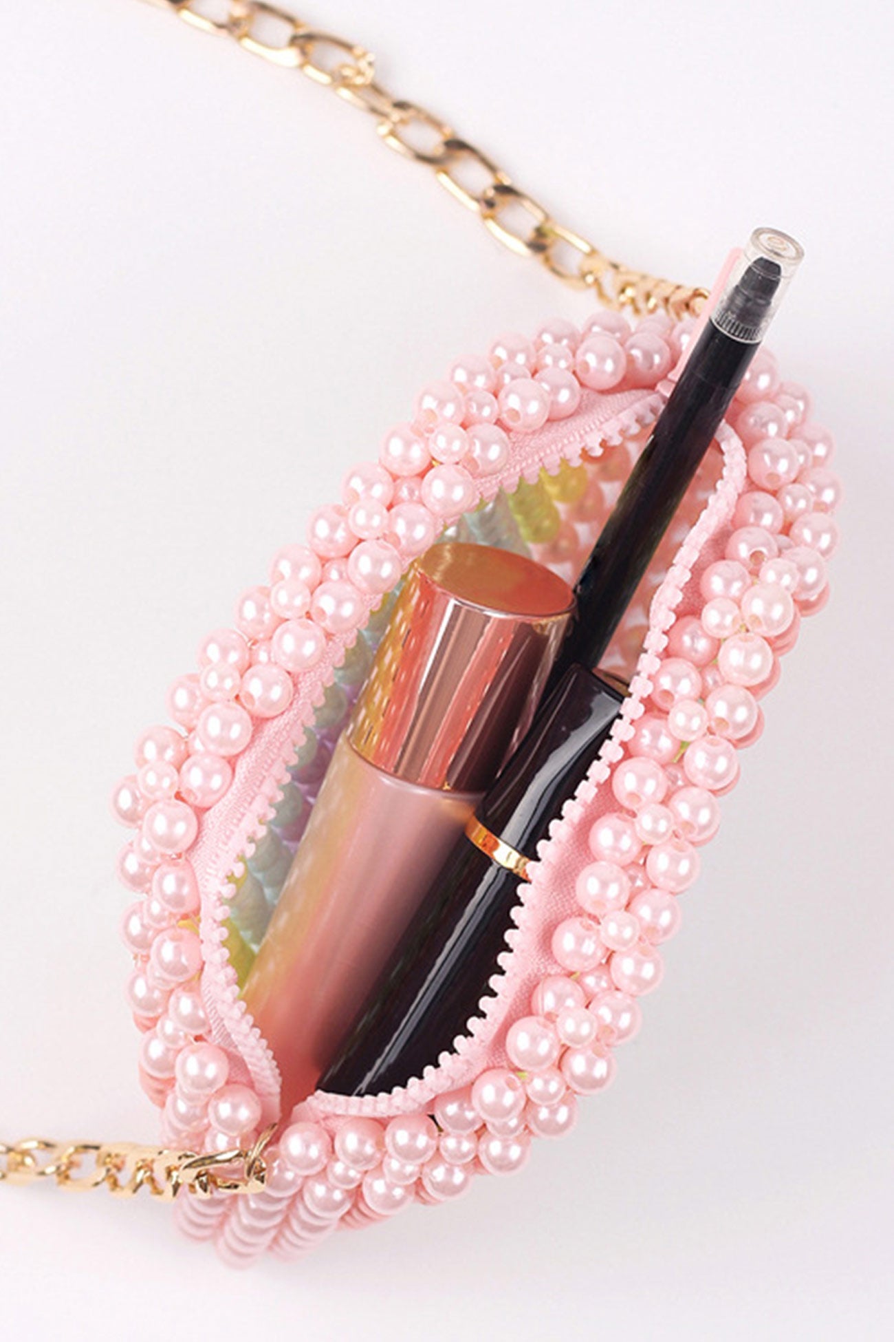 Beautifully Balanced Bag with Timeless Character