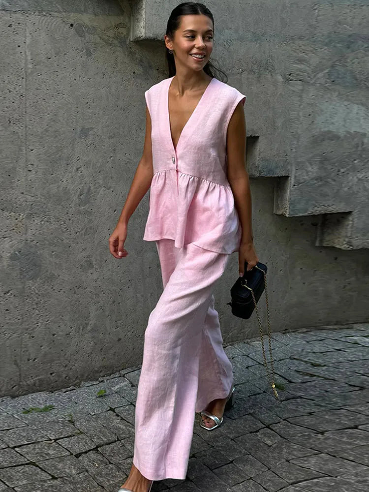 Well Tailored Garment with a Graceful Silhouette