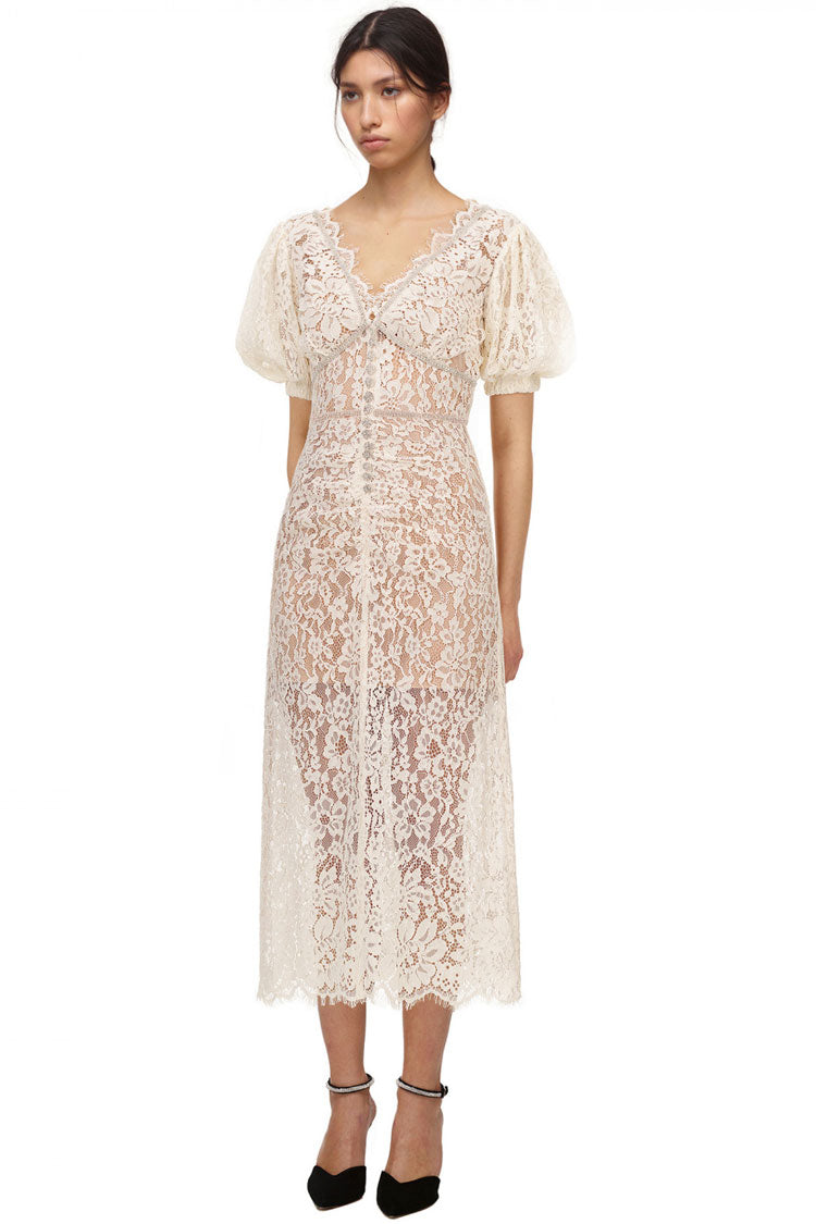 Sophisticated Dress with a Clean Classic Look