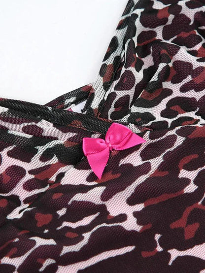 Effortlessly Elegant Top with a Timeless Design