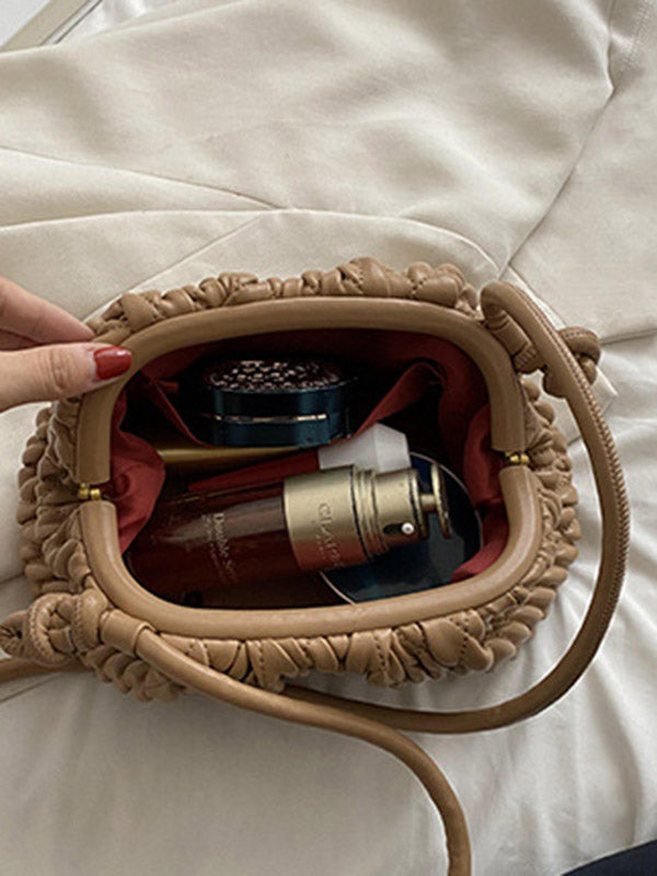 Polished Bag with an Effortless Classic Look