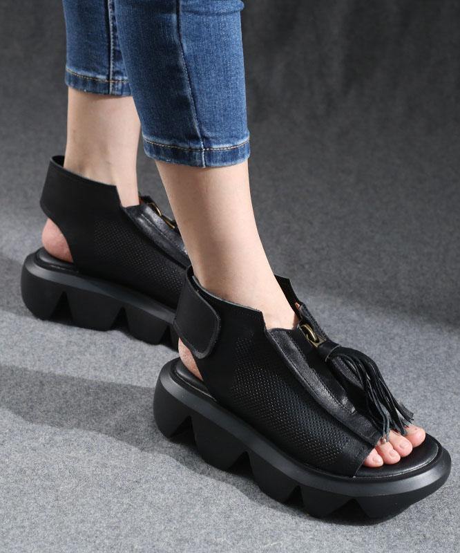 Beautifully Finished Sandals in a Timeless Design