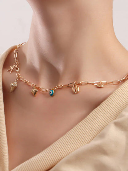 Effortlessly Elegant Garment with a Timeless Design
