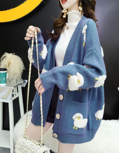 Well Tailored Cardigan with a Graceful Silhouette