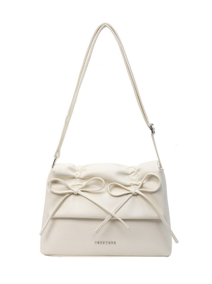 Elegantly Styled Bag for Everyday Wear