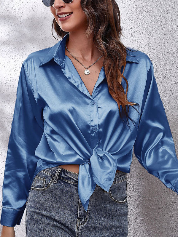 Classic Vintage Blouse with a Flattering Fit