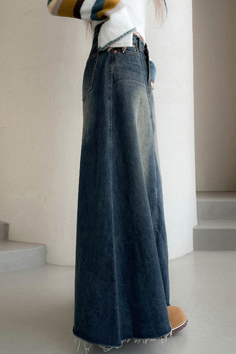 Well Tailored Garment with a Graceful Silhouette