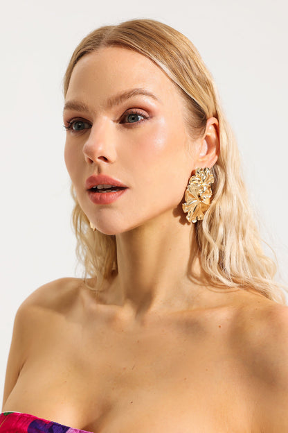Beautifully Crafted Garment in a Classic Style