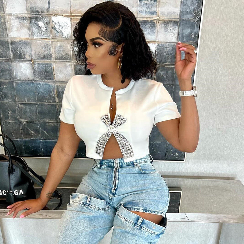 Effortlessly Elegant Top with a Timeless Design