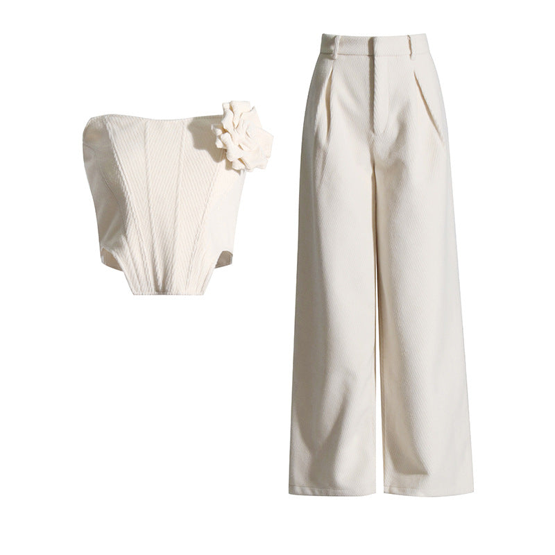Elegantly Styled Pants for Everyday Wear