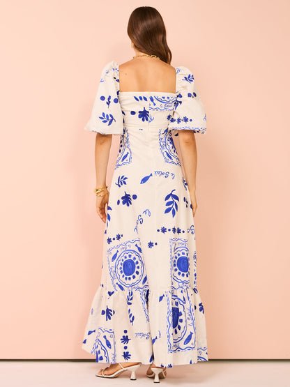 Beautifully Finished Dress in a Timeless Design