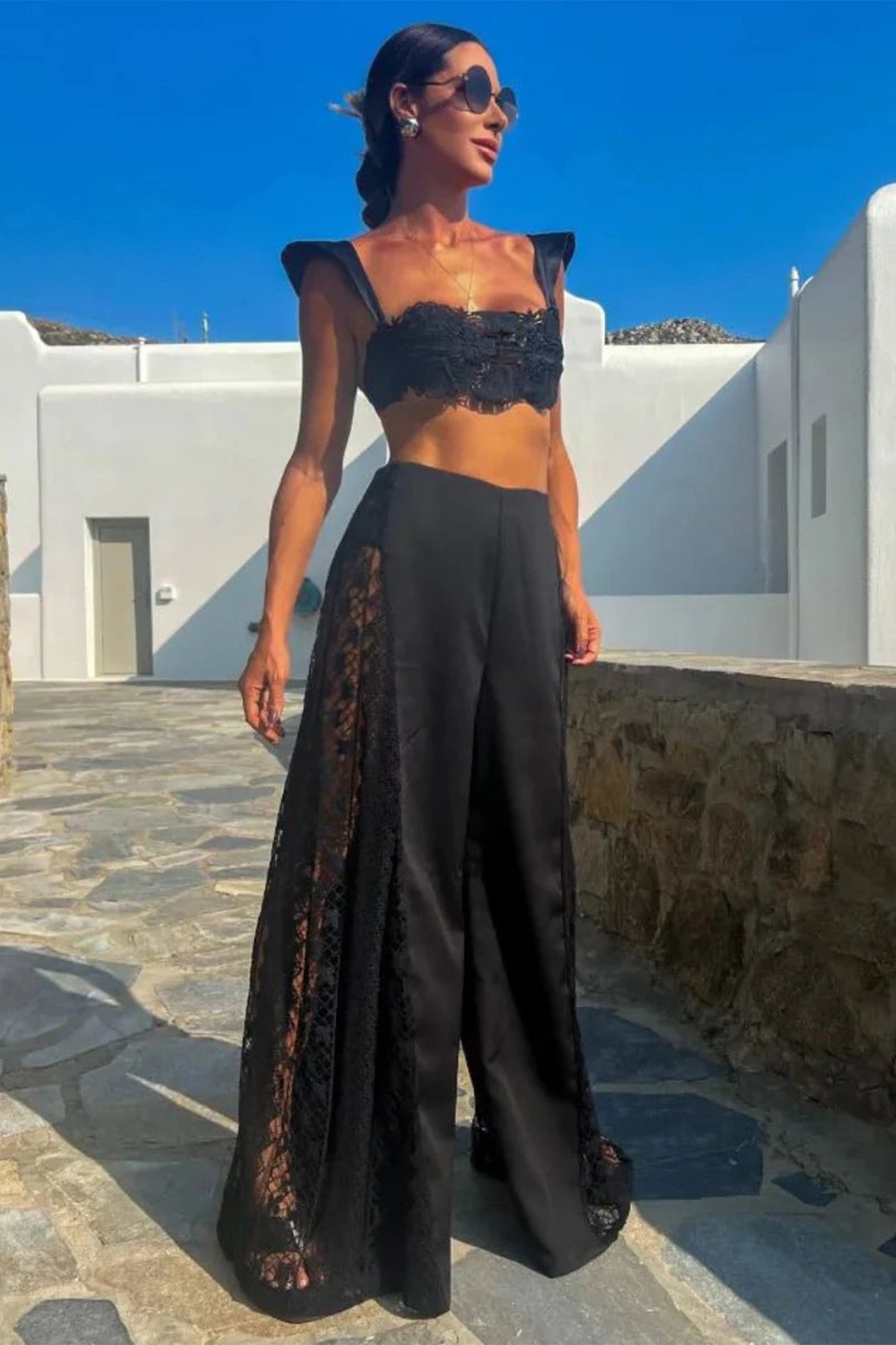 Gracefully Styled Garment for Any Occasion