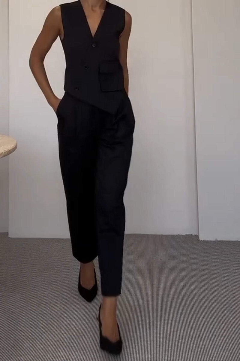 Gracefully Styled Pants for Any Occasion