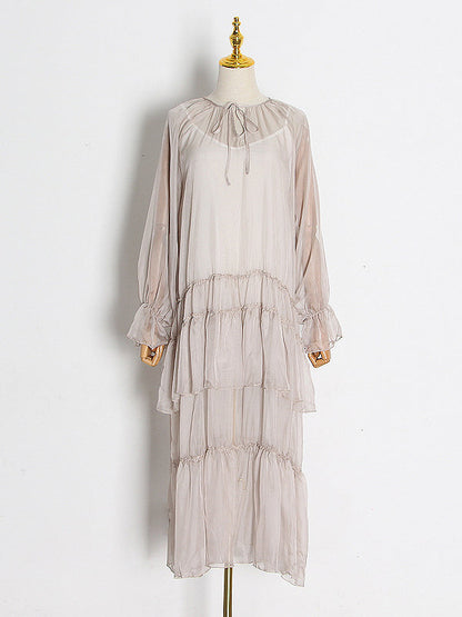 Effortlessly Elegant Dress with a Timeless Design