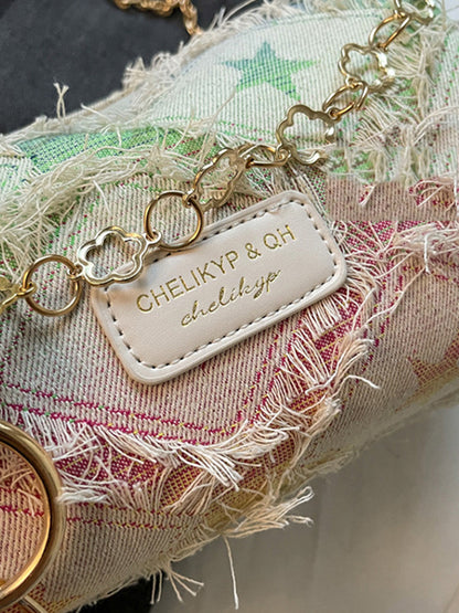 Beautifully Crafted Bag in a Classic Style