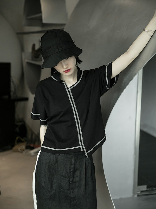 Well Tailored T-Shirt with a Graceful Silhouette