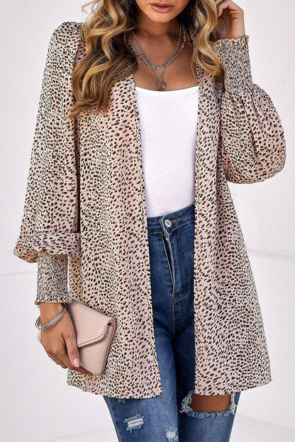 Effortlessly Elegant Top with a Timeless Design