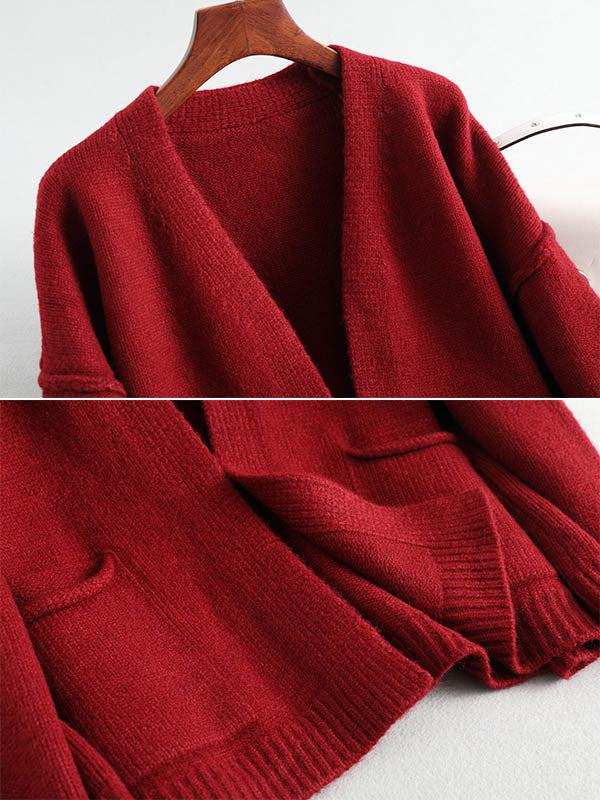 Classic Vintage Cardigan with a Flattering Fit
